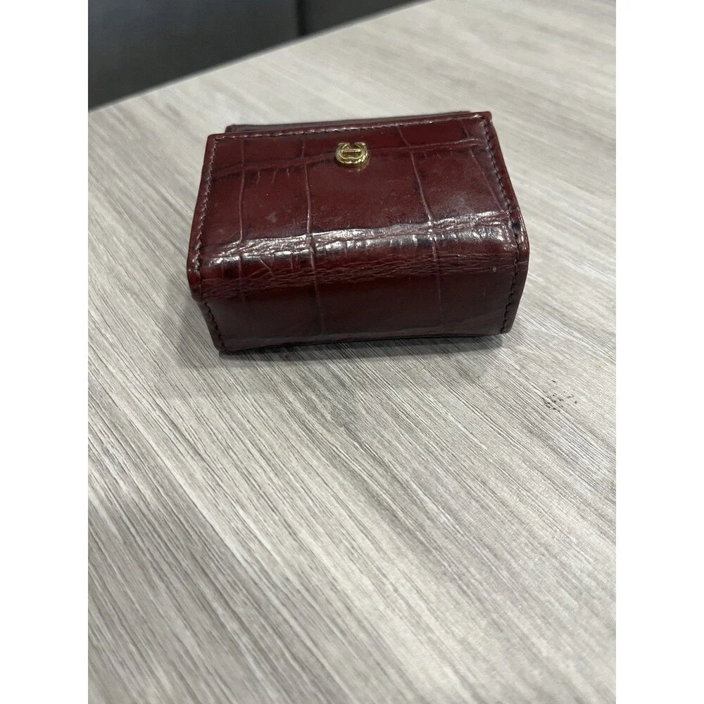 Etienne Aigner Contact Lense Carrying Case